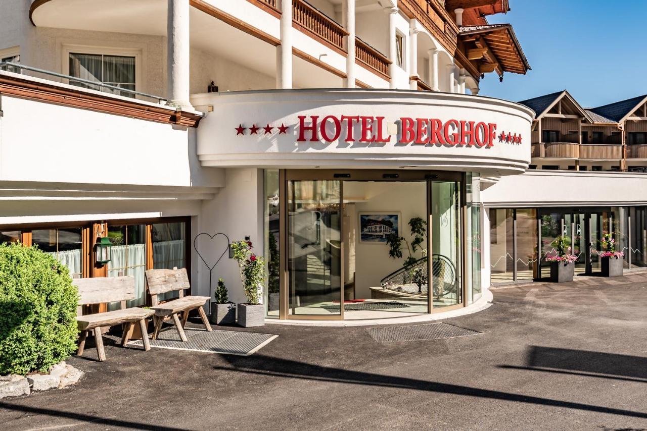 Hotel Berghof Mayrhofen Gmbh Exterior foto