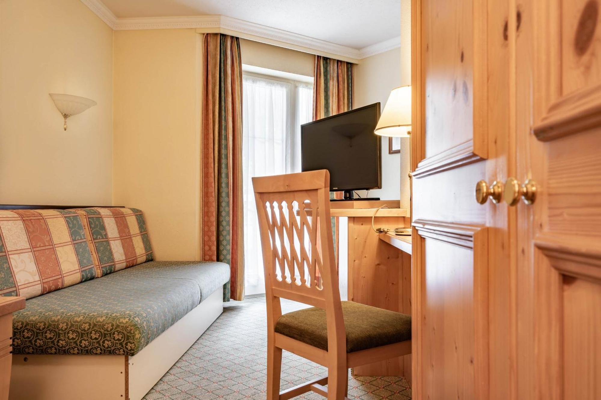 Hotel Berghof Mayrhofen Gmbh Habitación foto